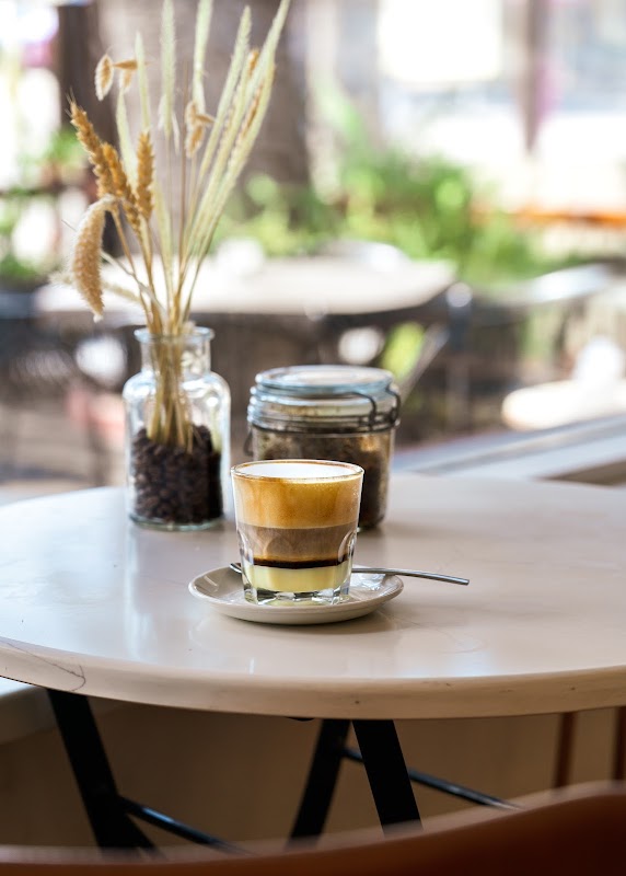 Slowtown Coffee Roasters Swakopmund – Crn Daniel Tjongarero Ave &, Tobias Hainyeko, Swakopmund, Namibie (photo 2)