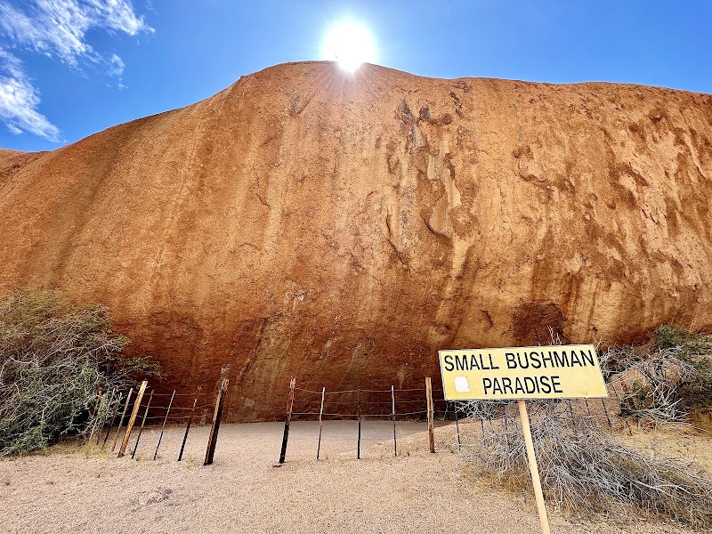 Small Bushman's Paradise – Namibie (photo 3)