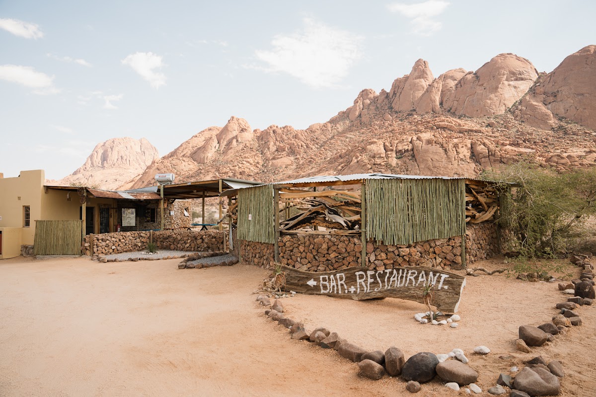Spitzkoppe Community Restcamp – Spitzkoppe, Namibie (photo 1)
