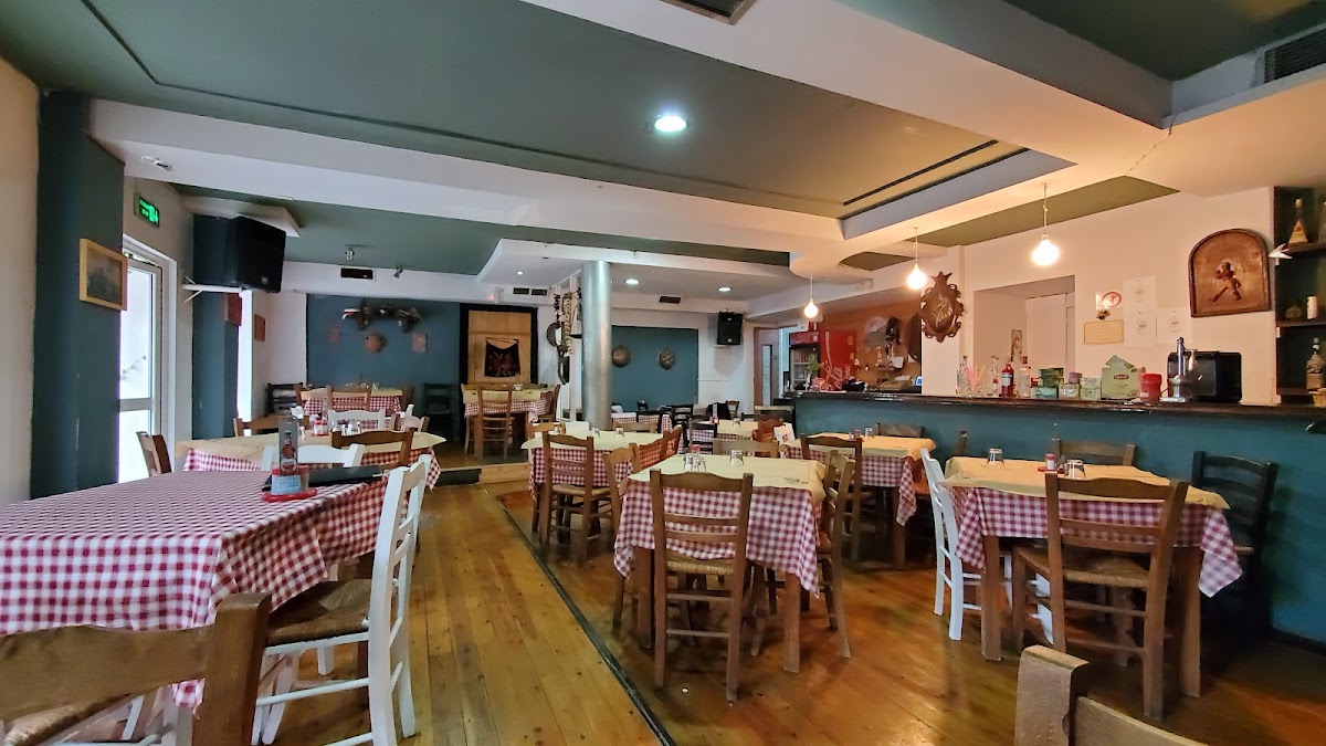 Symposio tavern – aimiliou koyntse 2, Archea Olimpia 270 65, Grèce (photo 1)