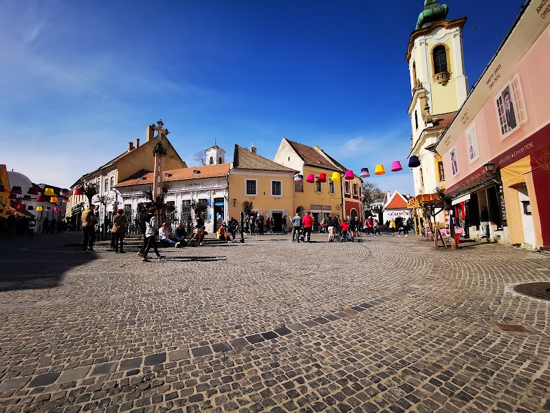 Szentendre en HÉV – Kovács László utca, 2000 Szentendre, Hongrie (photo 2)