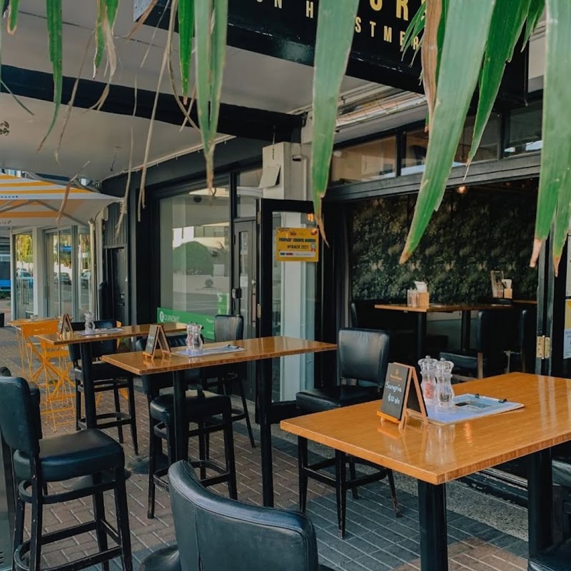 Taylors on Hurstmere – 170 Hurstmere Road, Takapuna, Nouvelle-Zélande (photo 1)