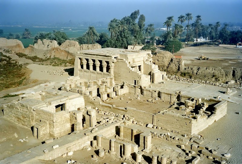 Temple de Dendera – Temple de Dendera, Qena, Égypte (photo 3)