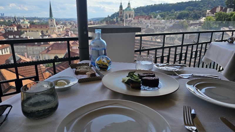 Terasa U Zlaté studně – U Zlaté studně 4, 118 00 Prague 1, Tchéquie (photo 2)