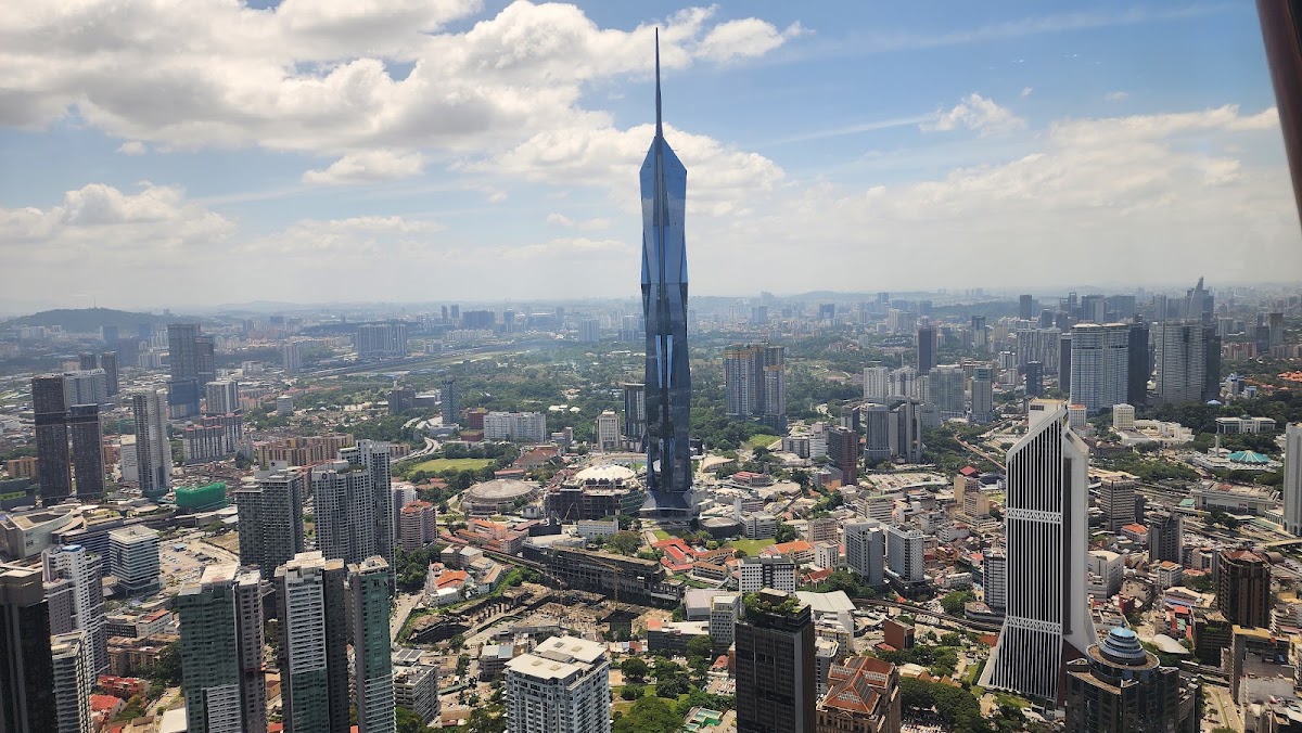 Tours Petronas : pont suspendu et 86e étage – Floor 86, Petronas Twin Towers, Persiaran Petronas, Kuala Lumpur City Centre, 50088 Kuala Lumpur, Wilayah Persekutuan Kuala Lumpur, Malaysia (photo 1)