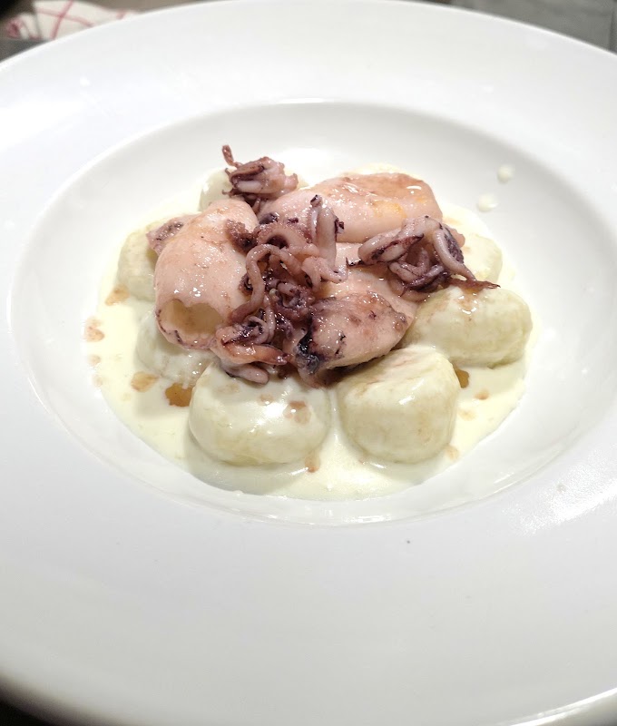 Trattoria Borrelli – 5 Rue Michaud, 74200 Thonon-les-Bains, France (photo 3)