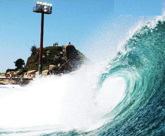 Un cours de surf à Arpoador – Av. Francisco Bhering, 00 - Ipanema, Rio de Janeiro - RJ, 22080-050, Brésil (photo 1)