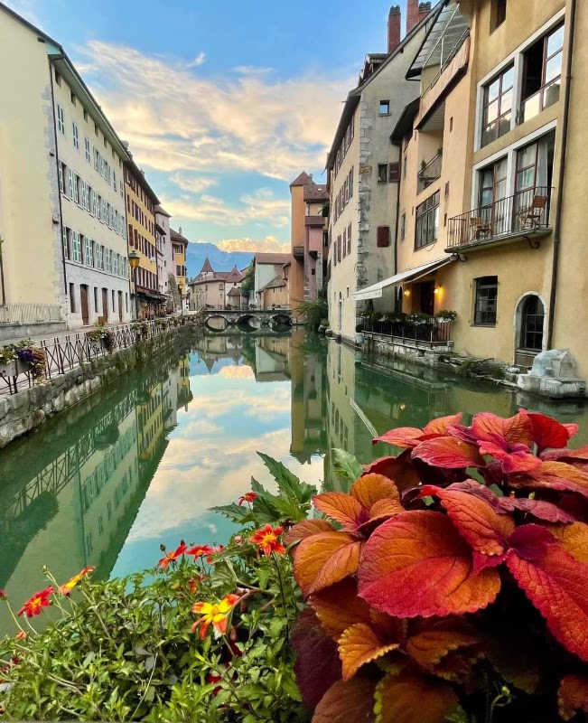 Vieille ville d'Annecy – Vieille Ville, 74000 Annecy, France (photo 2)