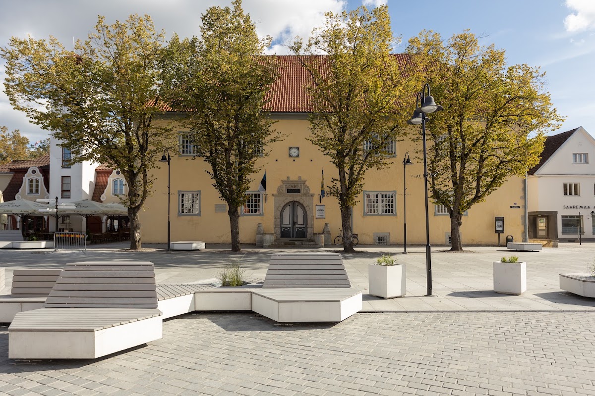 Vieille ville de Kuressaare et place de l'hôtel de ville – Hôtel de ville, Tallinna 3, Kuressaare, Estonie (photo 1)