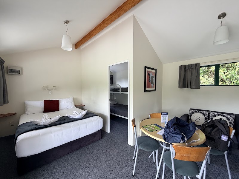 Waitomo TOP 10 Holiday Park – 12 Waitomo Village Road, Waitomo Caves, Nouvelle-Zélande (photo 2)