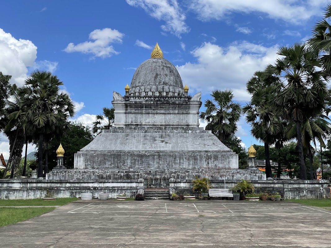 Wat Wisunarat – Wat Visoun, Luang Prabang, Laos (photo 1)