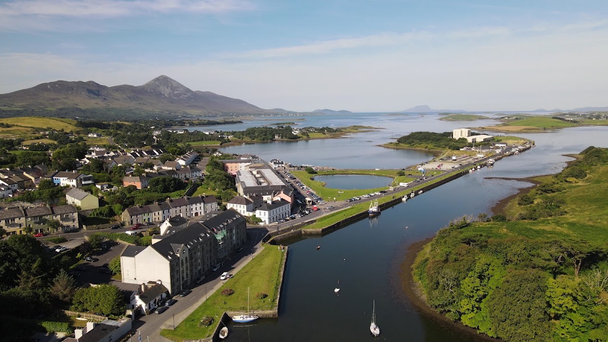 Westport Quay – Westport Quay, Westport, Co. Mayo, Irlande (photo 1)