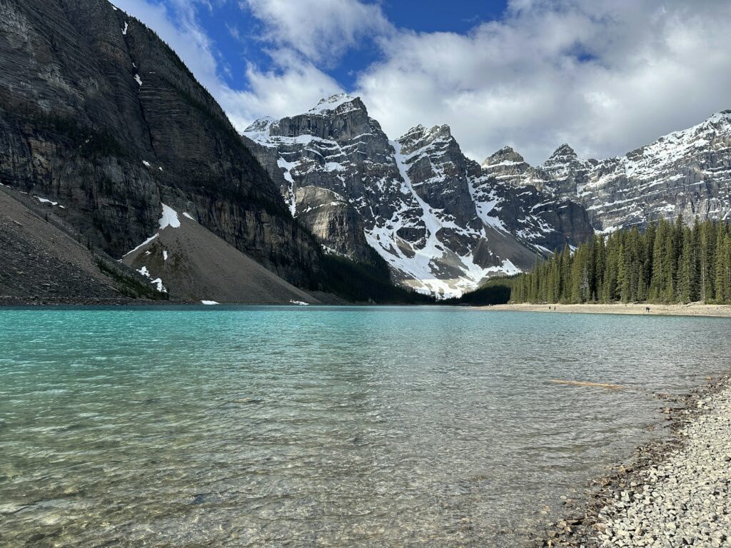 Lac Moraine et ses sommets, parc national de Banff