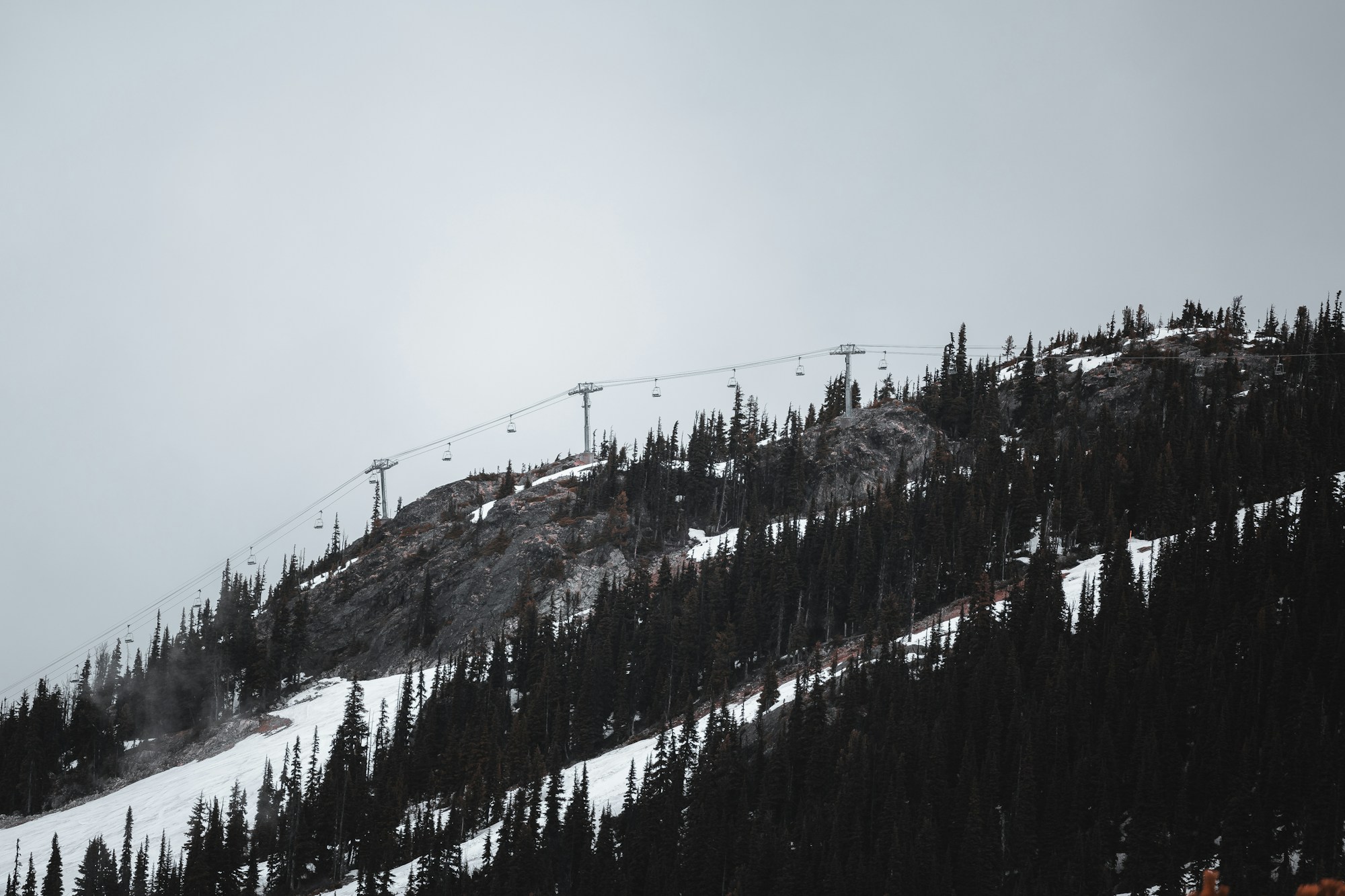 Remontées mécaniques enneigées de Whistler Blackcomb