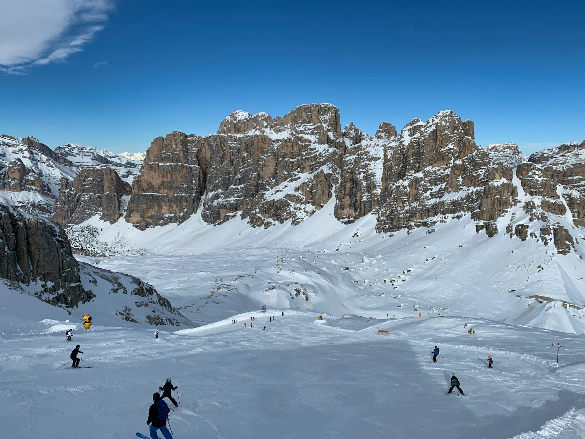 Die Dolomiten bei Cortina d'Ampezzo in einer winterlichen Berglandschaft