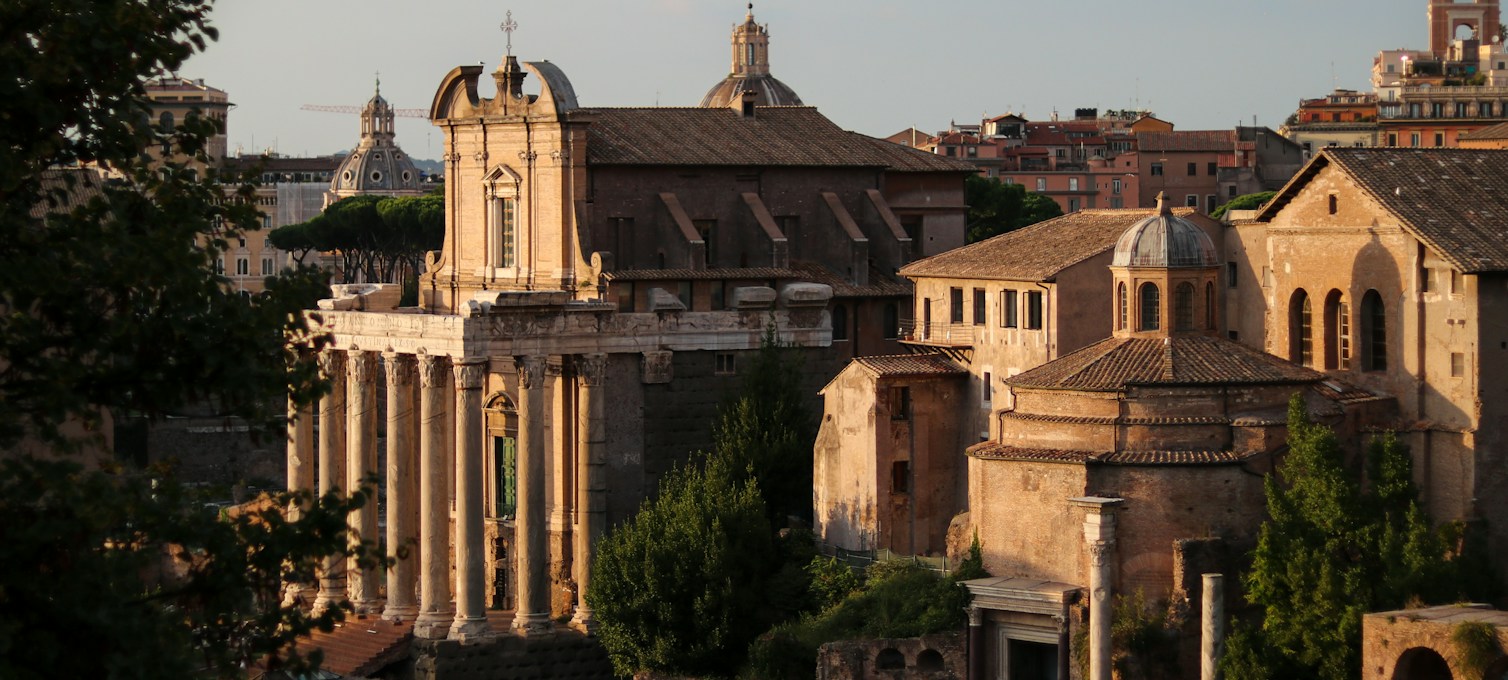 Ruines du Forum romain en fin d'après-midi