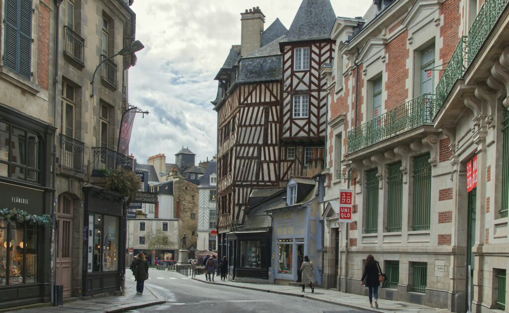 Flânerie dans le centre historique de Rennes