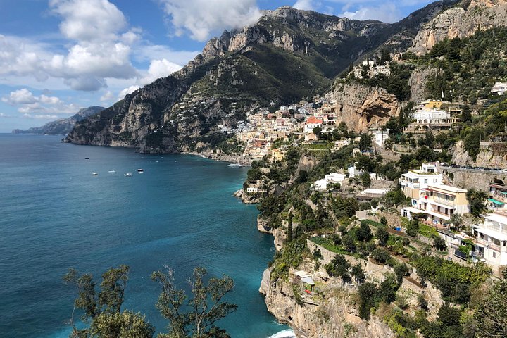 Village perché au-dessus de la côte amalfitaine, lors d'une visite privée