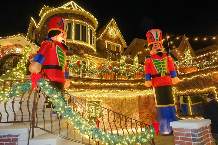 Maisons décorées pour Noël à Dyker Heights, à Brooklyn