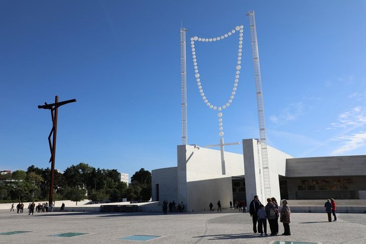 Photo from the Viator listing for the private half-day Fátima tour with hotel pick-up