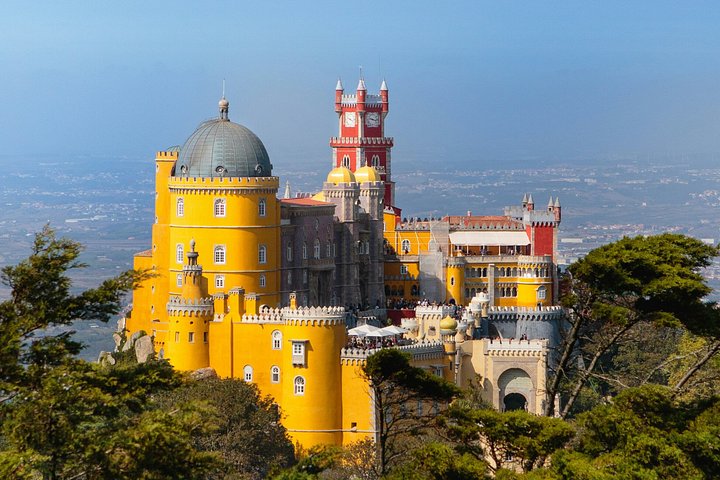 Viator photo for the eight-hour small-group Sintra and Cascais tour