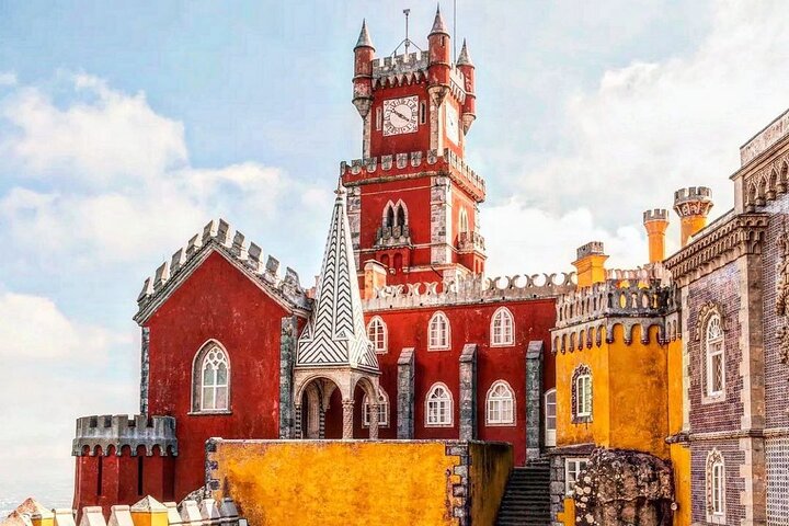 Viator photo for the five-hour Sintra half-day with Pena Palace tickets