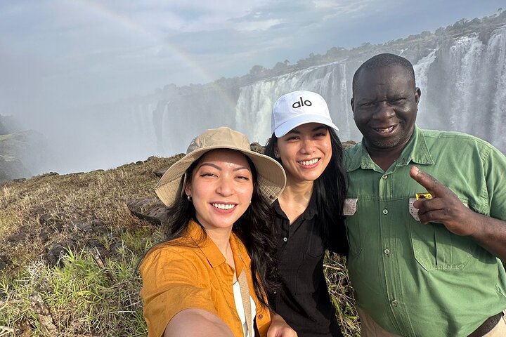 Tour: guided tour of the Falls, Zimbabwe side