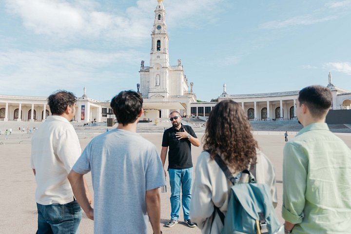 Photo from the Viator listing for the small-group half-day Fátima and Shepherds' Village tour