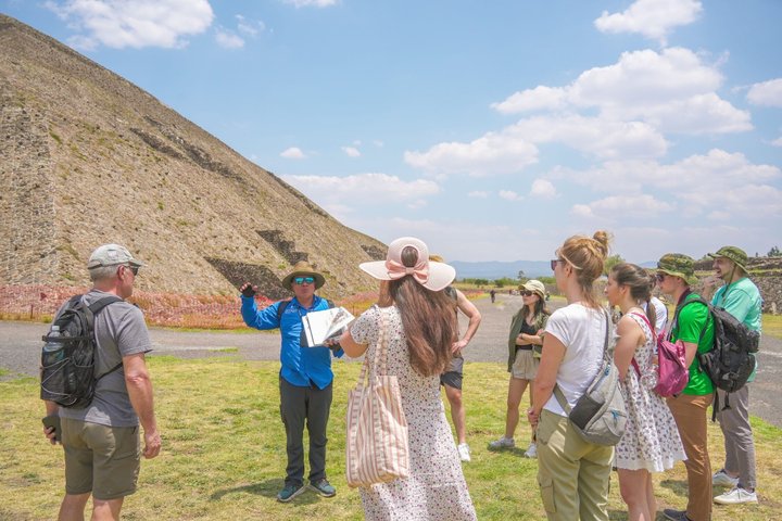 Day tour from Mexico City to Teotihuacan, the Guadalupe Shrine and Tlatelolco
