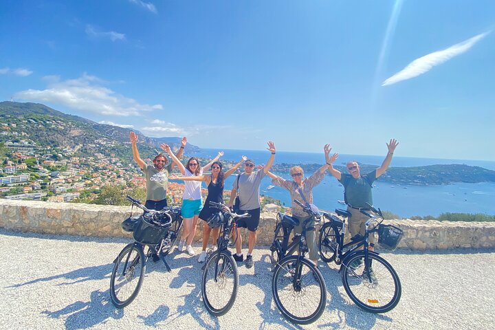 Cyclists on the seafront promenade near Nice