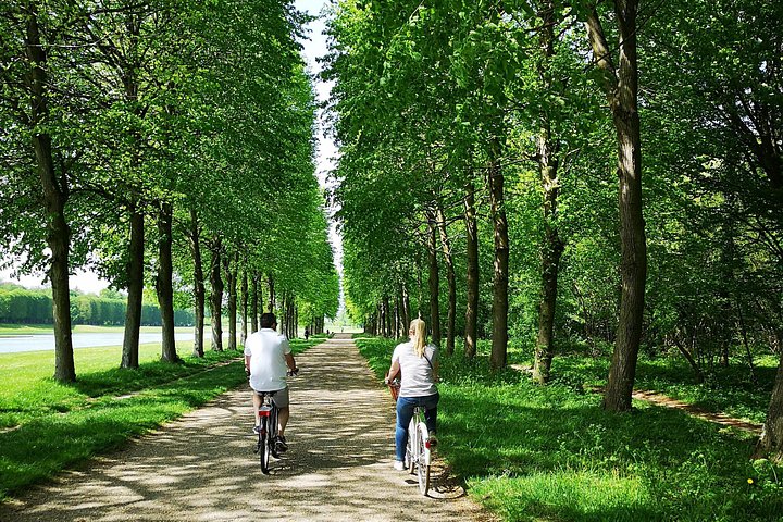 Photo of the Versailles bike tour from Paris