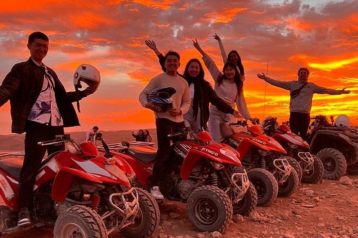 Sortie en quad dans le désert de pierre d'Agafay