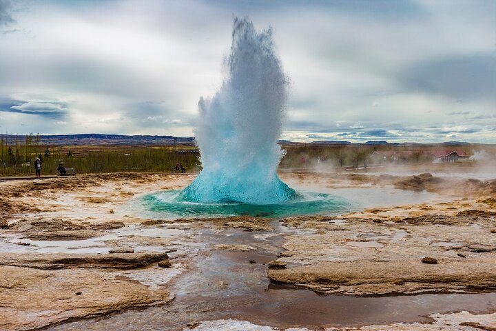 Cercle d'or en minibus : Þingvellir, Geysir et Gullfoss – Point de prise en charge indiqué sur le bon de réservation, Reykjavik, Islande (photo 2)