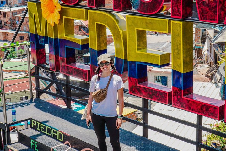 Comuna 13 de Medellín : visite guidée des graffitis avec dégustations – Garden Coffee, Calle 38a n° 108-21, Medellín, Colombie (photo 3)