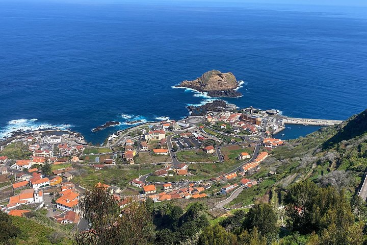 Private vehicle on a west-side road in Madeira
