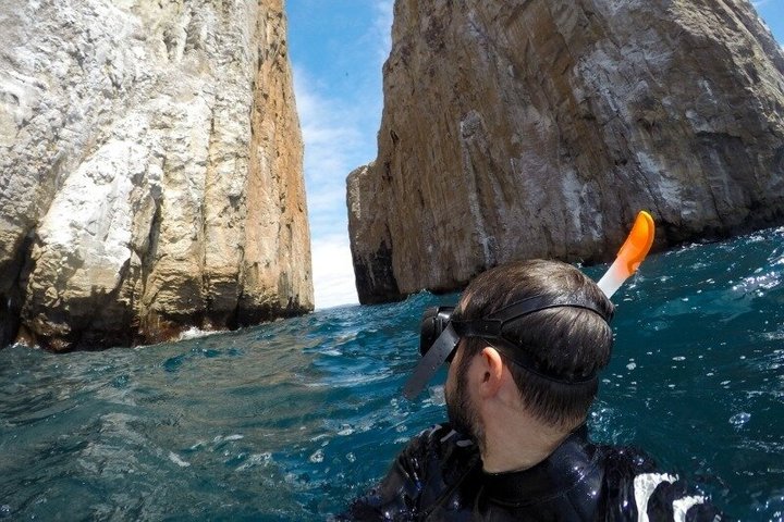 Kicker Rock Snorkeling Expedition – Kicker Rock, San Cristóbal Island (photo 2)