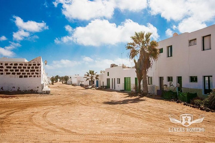 La Graciosa : traversée en bateau depuis Orzola (photo 1)