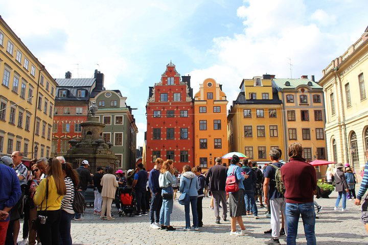 La visite à pied de Gamla Stan – Gamla Stan, Stockholm, Suède (photo 1)