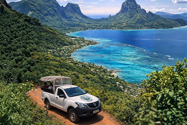 Moorea en 4x4 : Montagne Magique, belvédère d'Opunohu, ananas et baies – Point de rendez-vous indiqué sur le bon de réservation, Moorea, Polynésie française (photo 2)