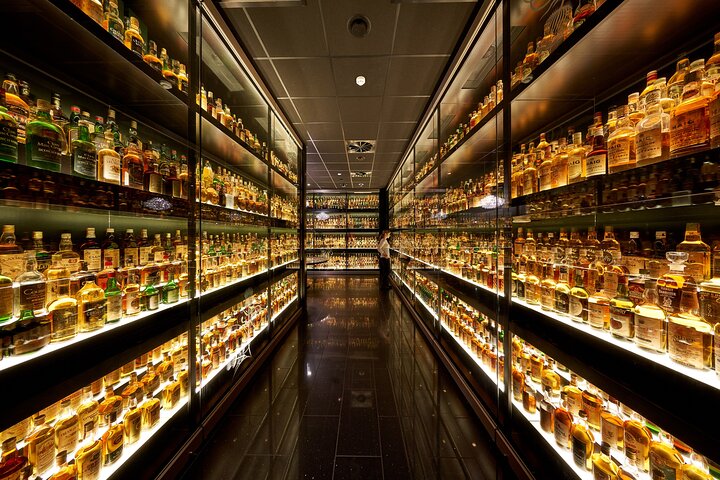 Scotch Whisky Experience – 354 Castlehill, Édimbourg EH1 2NE (photo 1)